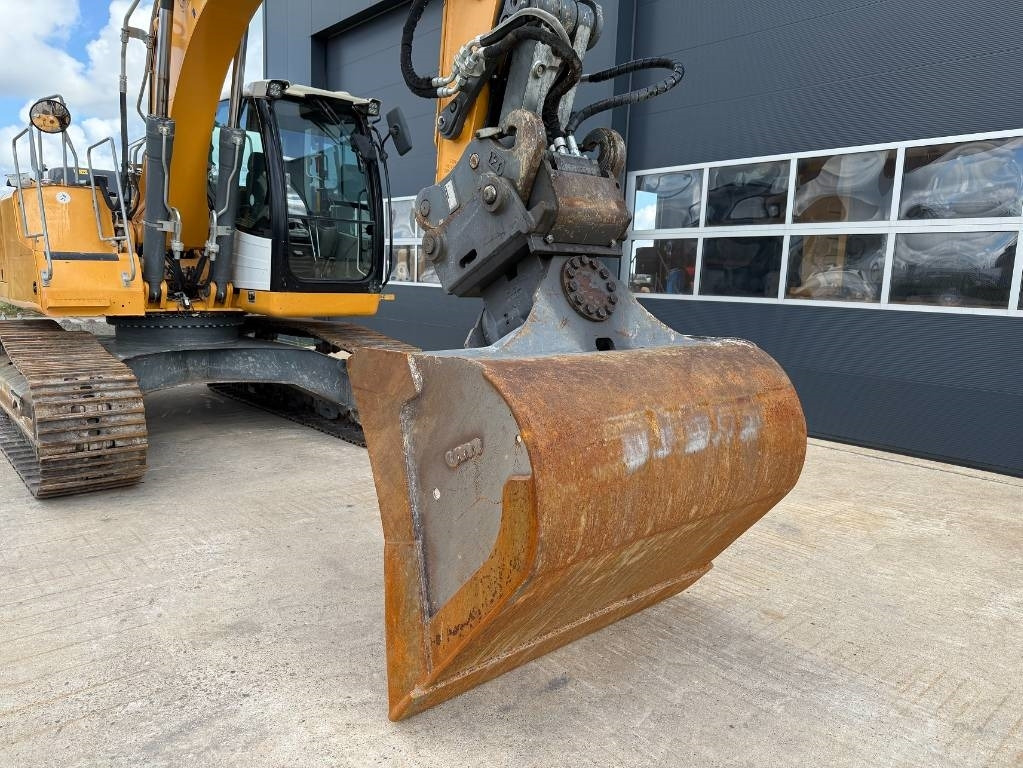 Liebherr R 922 LC - Pelle sur chenille: photos 5 Liebherr R 922 LC - Pelle sur chenille: photos 5