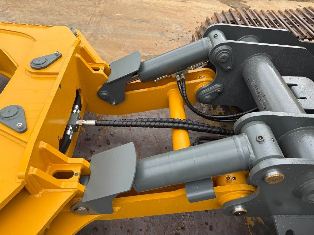 Pelle de démolition Liebherr R922 LC car dismantler: photos 17 Pelle de démolition Liebherr R922 LC car dismantler: photos 17