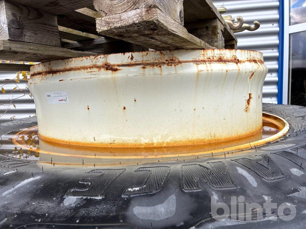 Alliance 520/85-R42 - Roue complète: photos 3 Alliance 520/85-R42 - Roue complète: photos 3