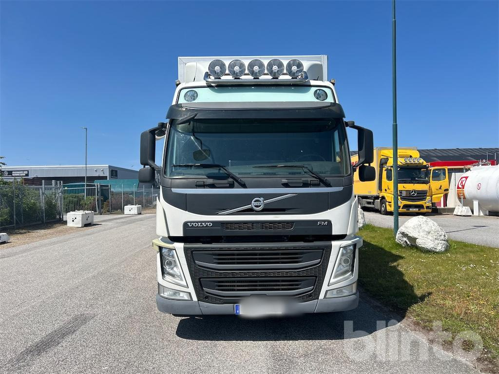 VOLVO FM 370 - Camion: photos 3 VOLVO FM 370 - Camion: photos 3