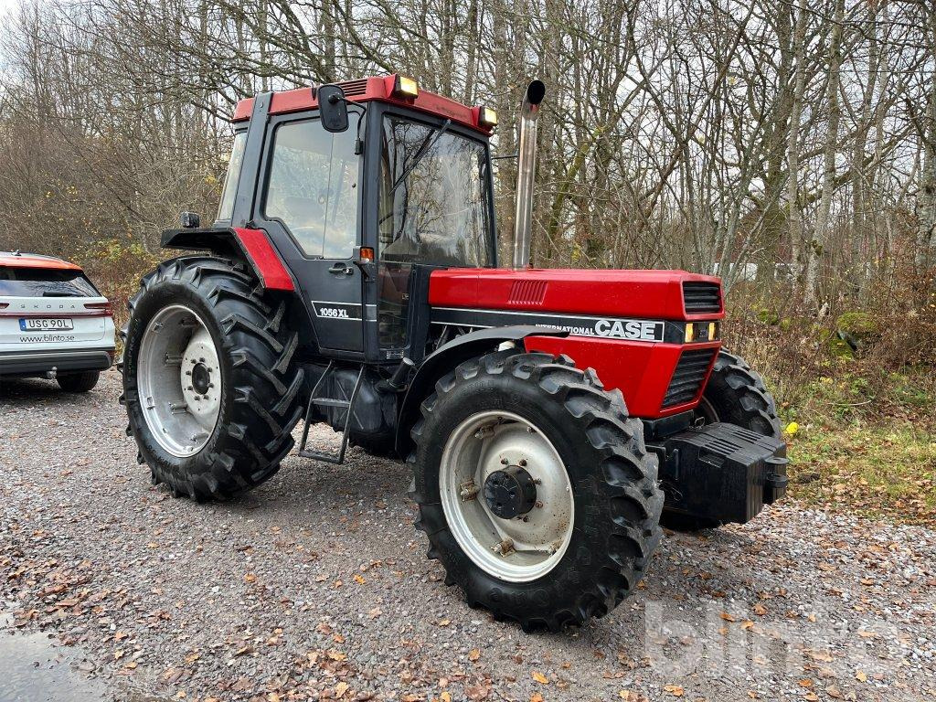 Case IH 1056 XL - Tracteur agricole: photos 3 Case IH 1056 XL - Tracteur agricole: photos 3