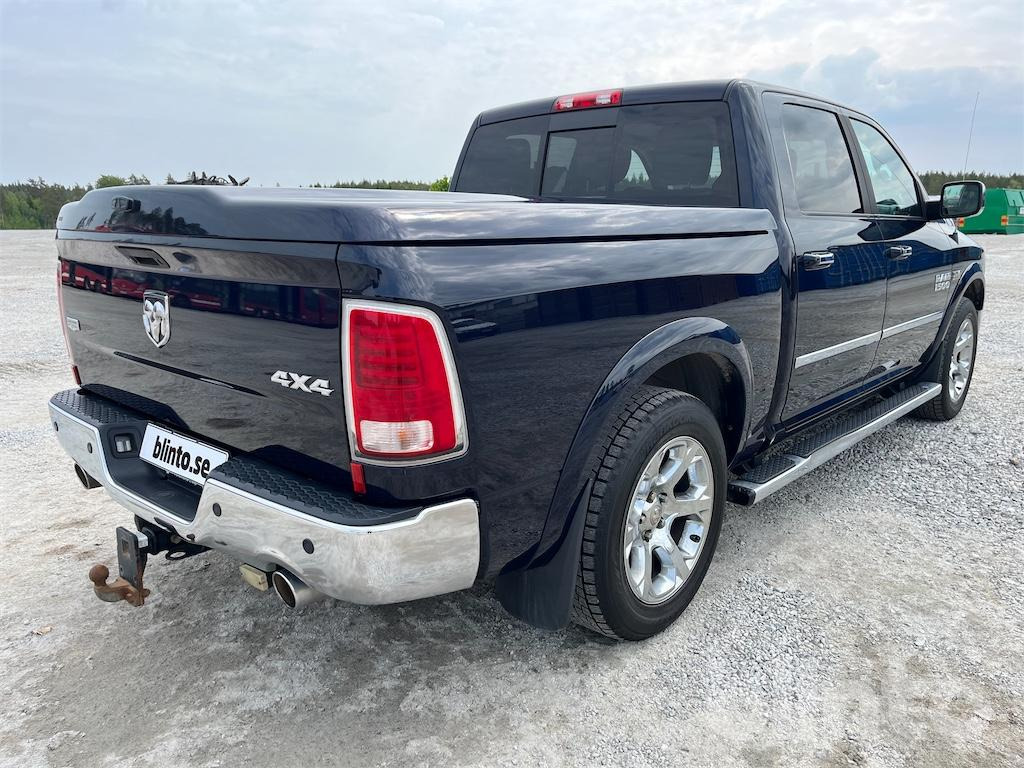 DODGE RAM 1500 - Pick-up: photos 5 DODGE RAM 1500 - Pick-up: photos 5