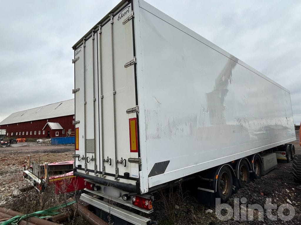Ekeri/Krone - Remorque fourgon: photos 2 Ekeri/Krone - Remorque fourgon: photos 2