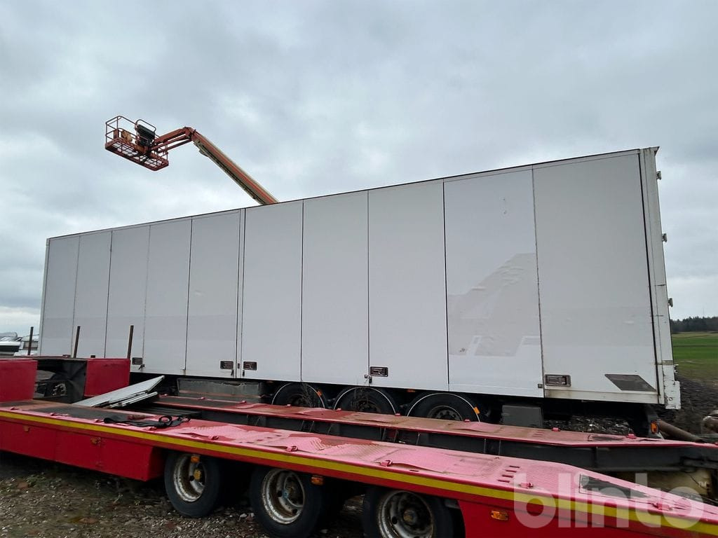 Ekeri/Krone - Remorque fourgon: photos 4 Ekeri/Krone - Remorque fourgon: photos 4