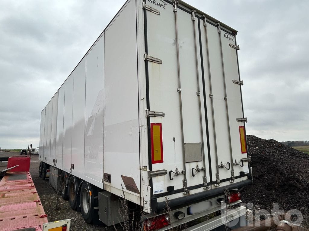 Ekeri/Krone - Remorque fourgon: photos 3 Ekeri/Krone - Remorque fourgon: photos 3
