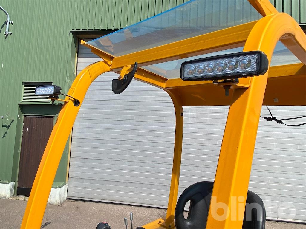 Chargeuse sur pneus Everun EREL 06: photos 20