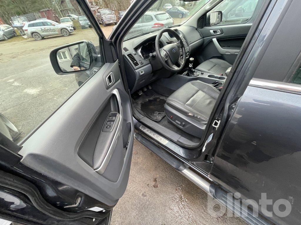 Pick-up FORD Ranger 4WD: photos 48