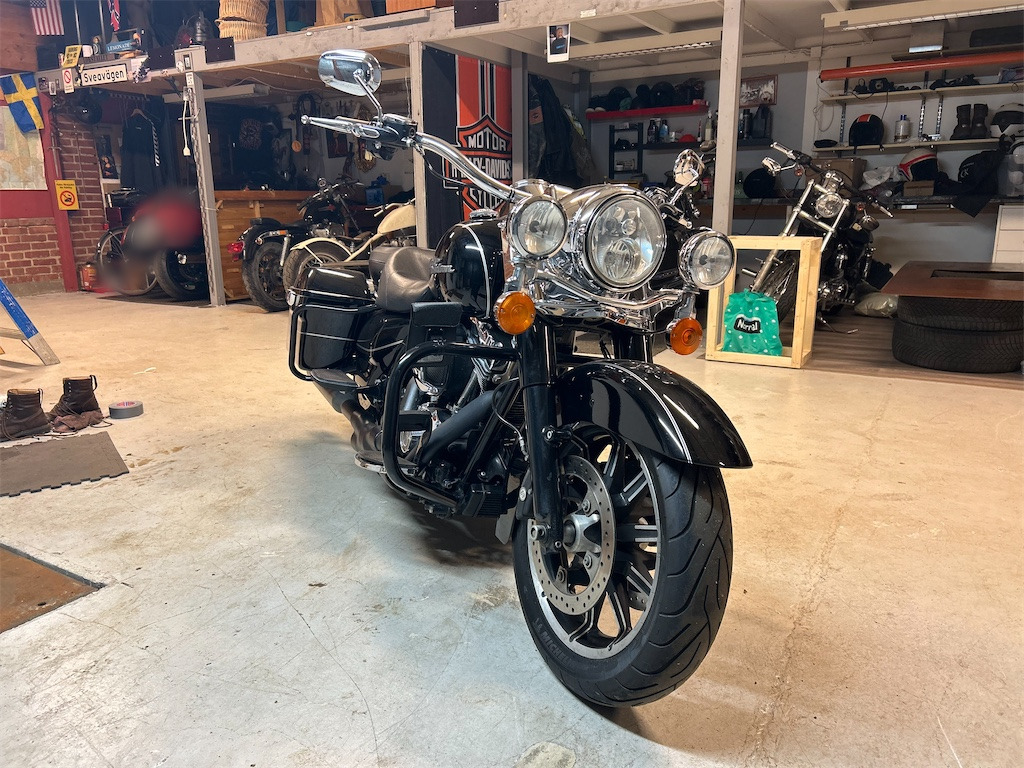 HARLEY-DAVIDSON Road King - Motocyclette: photos 2 HARLEY-DAVIDSON Road King - Motocyclette: photos 2