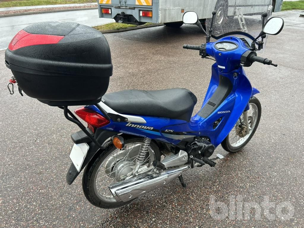 HONDA INNOVA 125 - Motocyclette: photos 5 HONDA INNOVA 125 - Motocyclette: photos 5