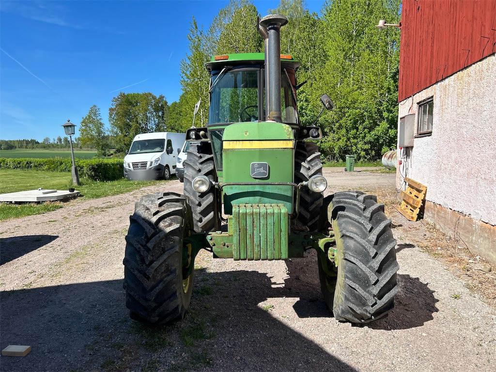 JOHN DEERE 4430 - Tracteur agricole: photos 2 JOHN DEERE 4430 - Tracteur agricole: photos 2