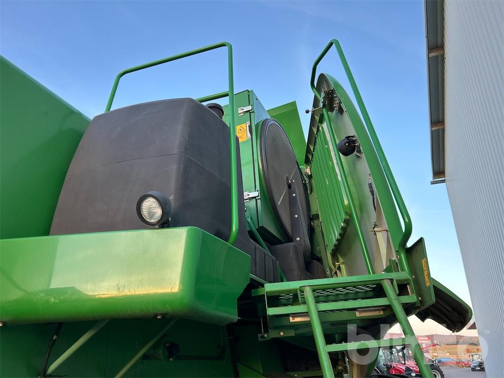 Moissonneuse-batteuse John Deere T 560 HM (2010): photos 37 Moissonneuse-batteuse John Deere T 560 HM (2010): photos 37