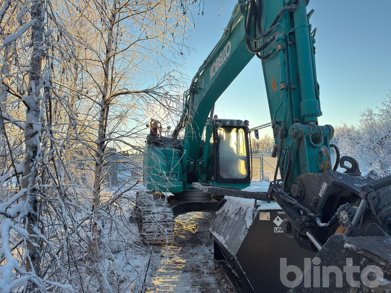 KOBELCO SK270SRLC - Pelle sur chenille: photos 5 KOBELCO SK270SRLC - Pelle sur chenille: photos 5