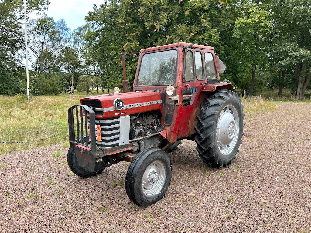 MASSEY FERGUSON 165 - Tracteur agricole: photos 1 MASSEY FERGUSON 165 - Tracteur agricole: photos 1
