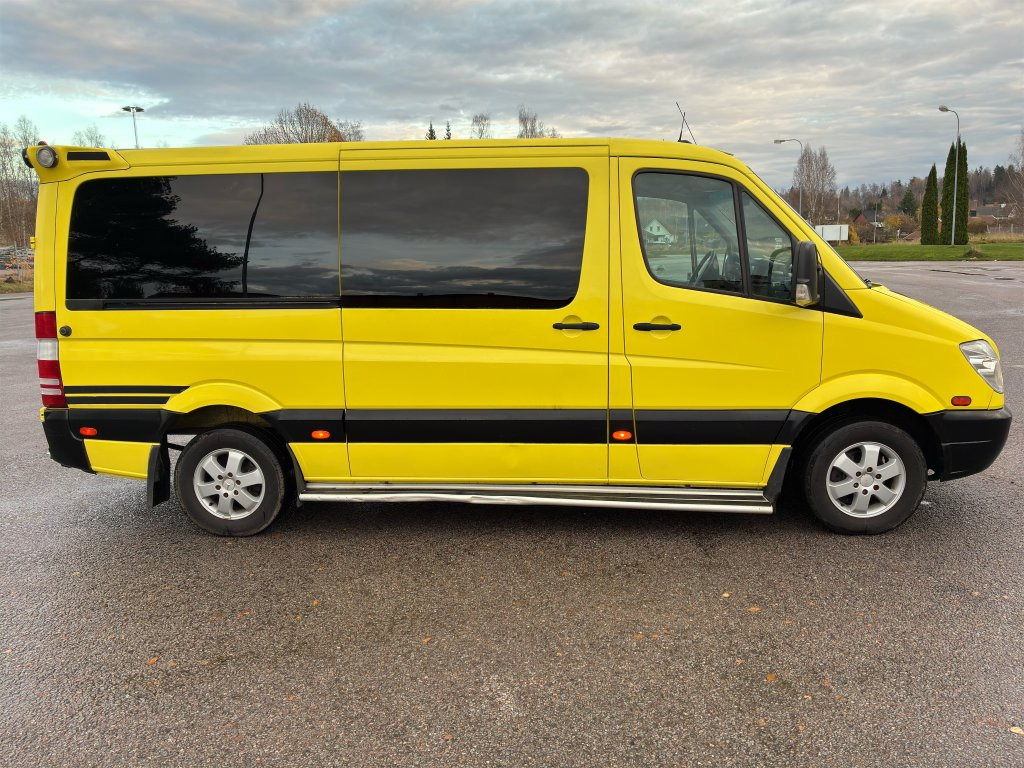 MERCEDES-BENZ - Fourgon utilitaire: photos 4 MERCEDES-BENZ - Fourgon utilitaire: photos 4