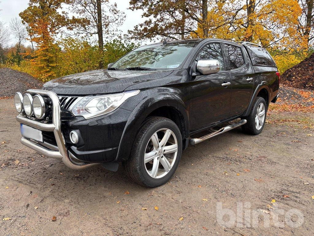 MITSUBISHI L200 - Pick-up: photos 1 MITSUBISHI L200 - Pick-up: photos 1