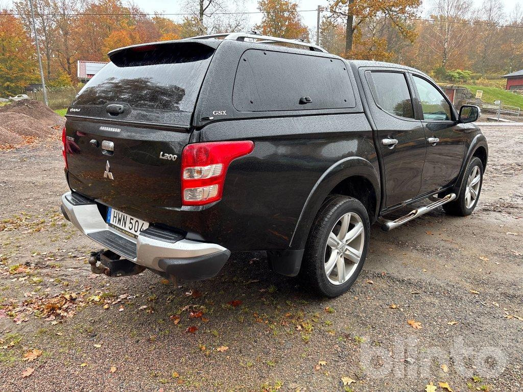 MITSUBISHI L200 - Pick-up: photos 5 MITSUBISHI L200 - Pick-up: photos 5