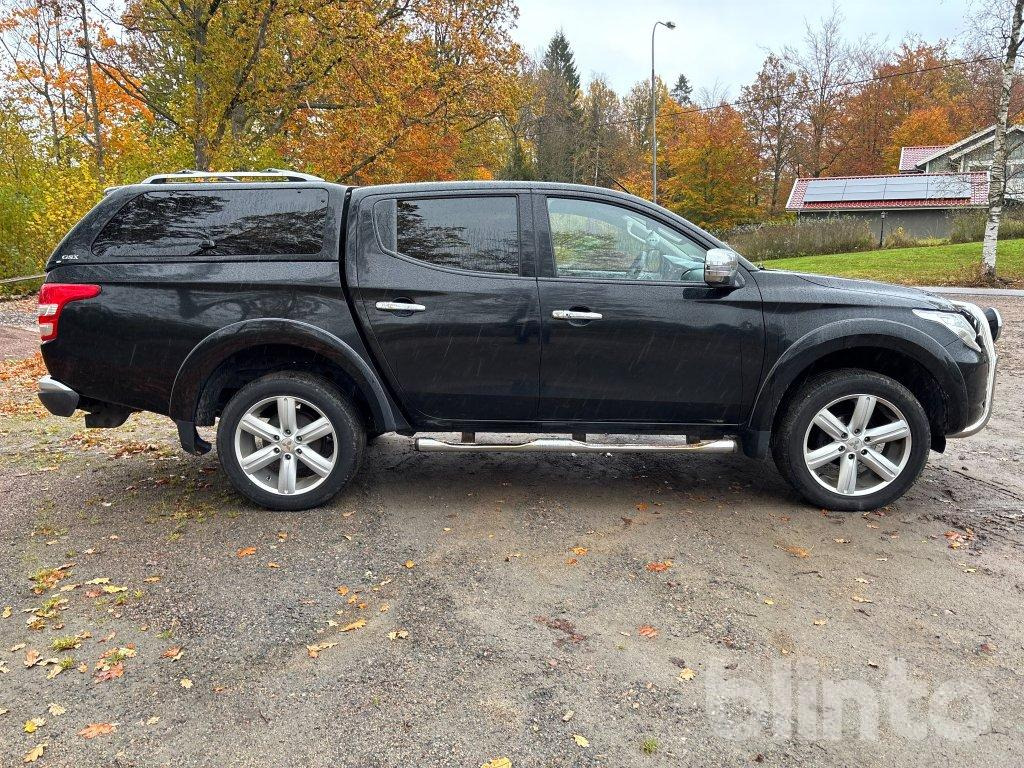 MITSUBISHI L200 - Pick-up: photos 4 MITSUBISHI L200 - Pick-up: photos 4