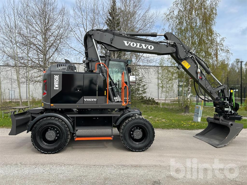 NY!! Volvo EWR 150E - Pelle sur pneus: photos 2 NY!! Volvo EWR 150E - Pelle sur pneus: photos 2