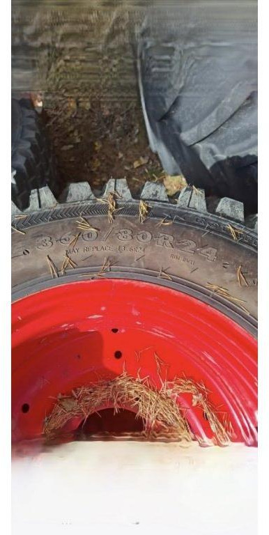 Nokia Tri 440/360 med fälg - Roue complète pour Machine agricole: photos 2 Nokia Tri 440/360 med fälg - Roue complète pour Machine agricole: photos 2