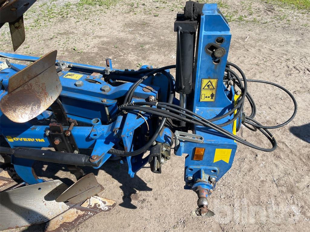 Charrue Överum VF DX490H: photos 39
