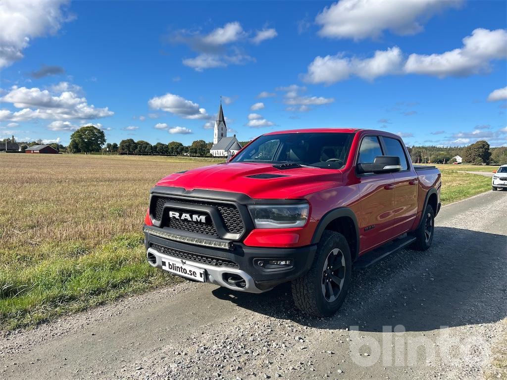 RAM 1500 Rebel V8 4x4 - Pick-up: photos 1 RAM 1500 Rebel V8 4x4 - Pick-up: photos 1
