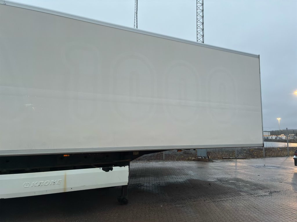 KRONE - Remorque: photos 4 KRONE - Remorque: photos 4