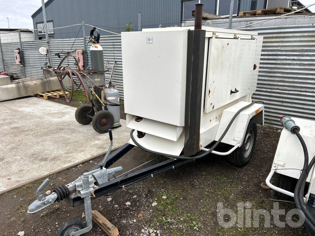 S.D.M.O DGMLF4 - Groupe électrogène: photos 1 S.D.M.O DGMLF4 - Groupe électrogène: photos 1