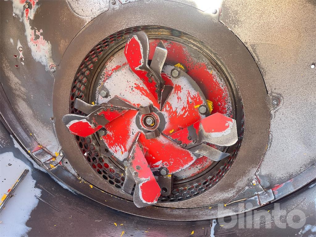 Teagle Tomahawk M505 - Pailleuse: photos 5 Teagle Tomahawk M505 - Pailleuse: photos 5