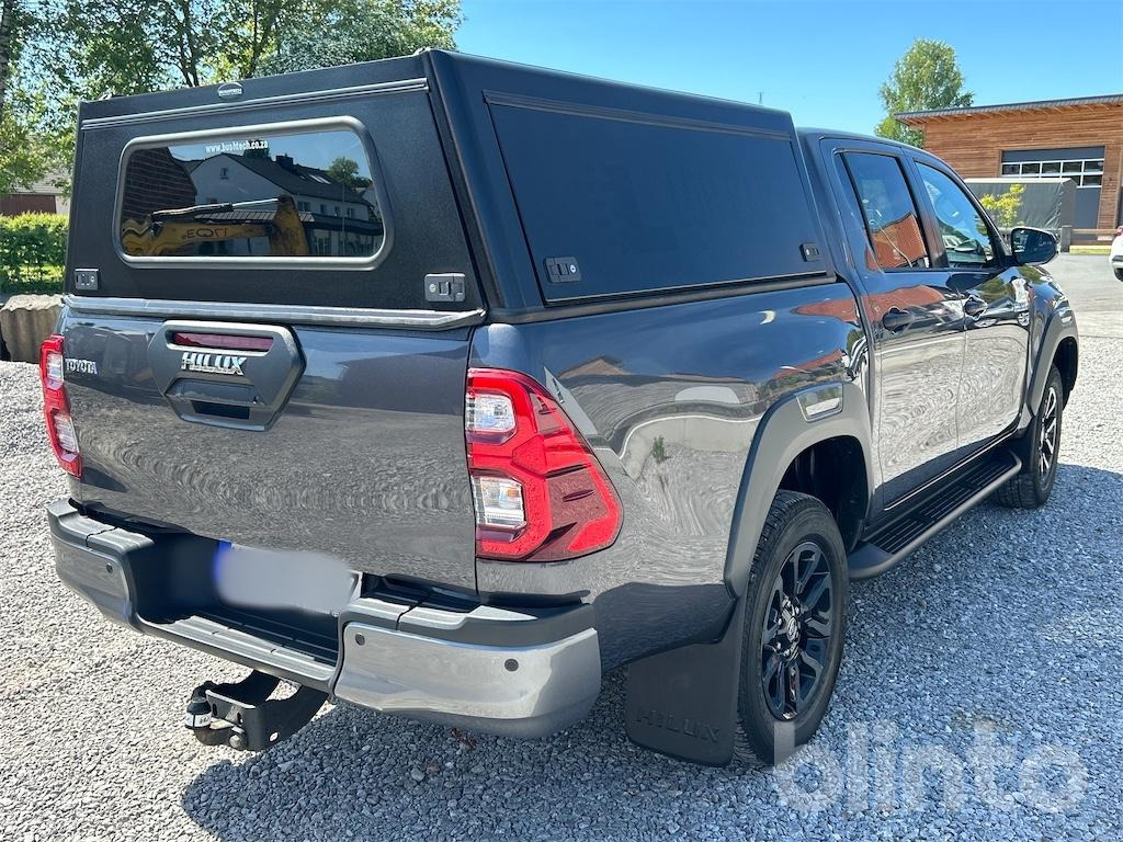 Toyota Hilux - 2.8l - 204 PS - Double Cab Invincible - LKW Zulassung - nur 23604 Kilometer - Pick-up: photos 3 Toyota Hilux - 2.8l - 204 PS - Double Cab Invincible - LKW Zulassung - nur 23604 Kilometer - Pick-up: photos 3