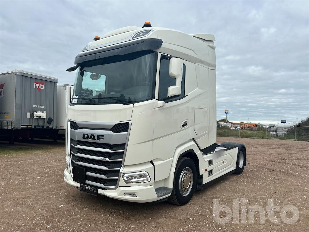 DAF XG 530 FT 4x2 SZM - Tracteur routier: photos 1 DAF XG 530 FT 4x2 SZM - Tracteur routier: photos 1
