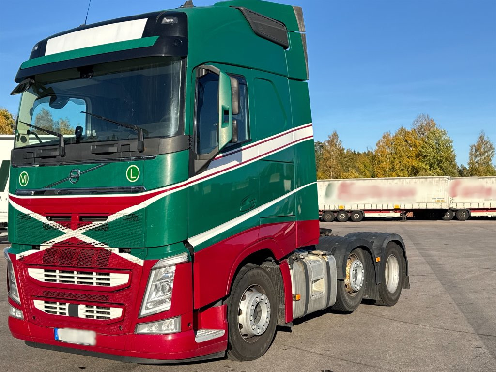 VOLVO FH 12,8 I shift - Tracteur routier: photos 1 VOLVO FH 12,8 I shift - Tracteur routier: photos 1