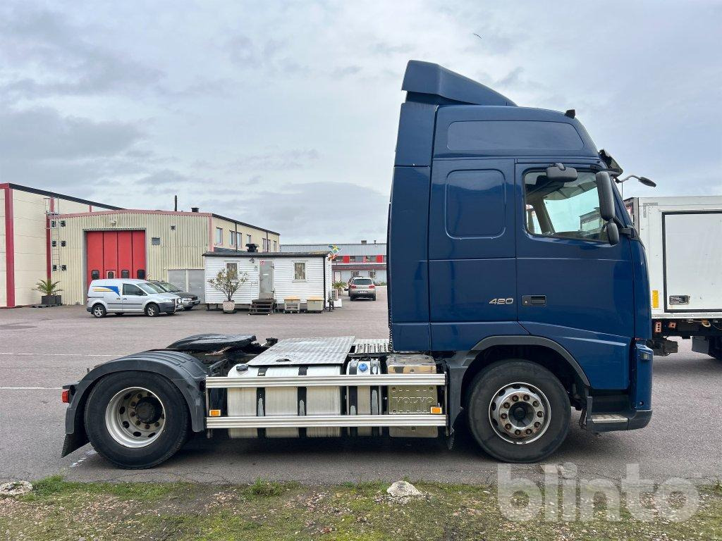 VOLVO FH 4*2 - Tracteur routier: photos 4 VOLVO FH 4*2 - Tracteur routier: photos 4