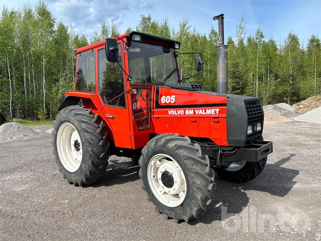 VALMET/VALTRA - Tracteur agricole: photos 1 VALMET/VALTRA - Tracteur agricole: photos 1