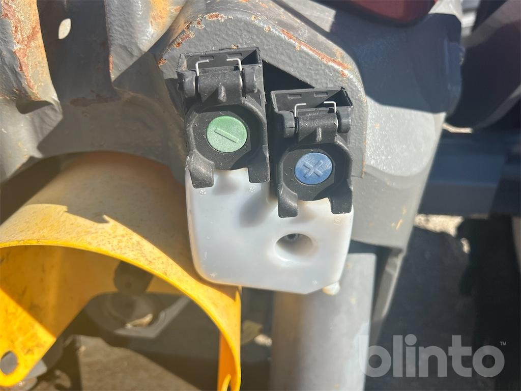 Tracteur agricole VALTRA N-SERIES N163: photos 22