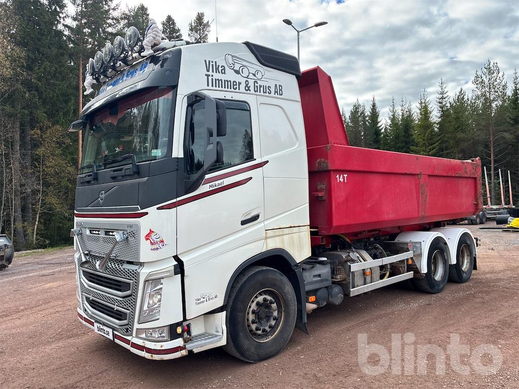 VOLVO FH 6*4 - Camion benne: photos 1 VOLVO FH 6*4 - Camion benne: photos 1