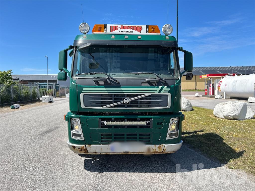 VOLVO FM 400 6X2 JMNL - Camion ampliroll: photos 3 VOLVO FM 400 6X2 JMNL - Camion ampliroll: photos 3