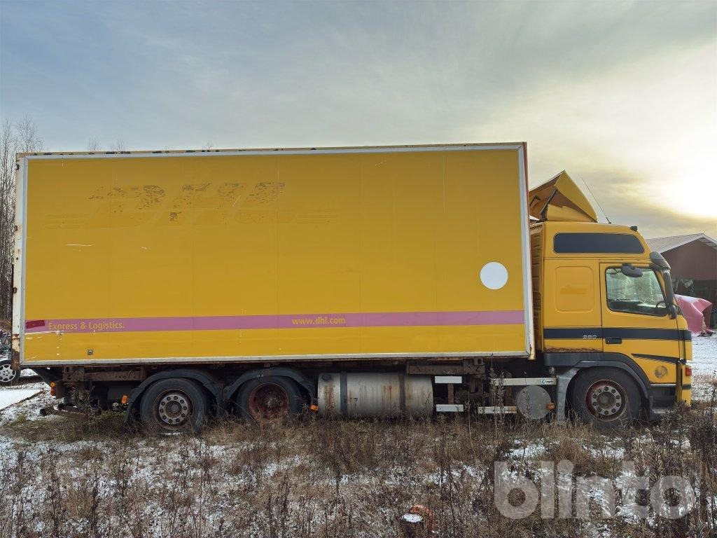 VOLVO FM9 6X2 - Camion fourgon: photos 4 VOLVO FM9 6X2 - Camion fourgon: photos 4