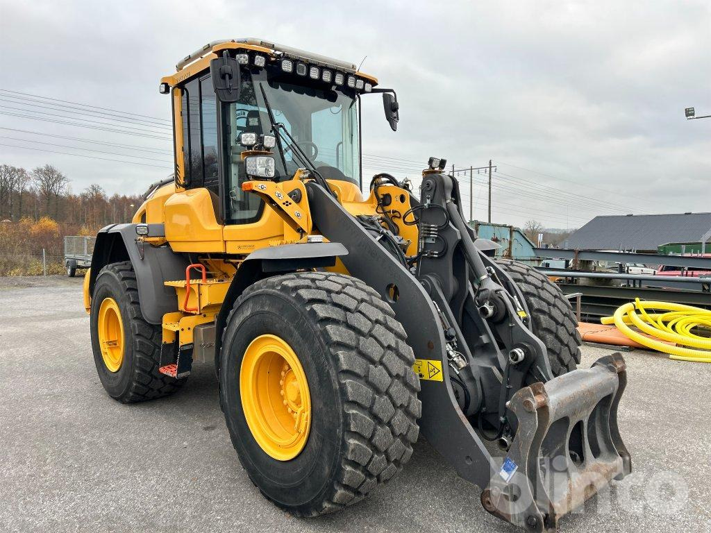 VOLVO L70H - 4305 timmar - Chargeuse sur pneus: photos 4 VOLVO L70H - 4305 timmar - Chargeuse sur pneus: photos 4