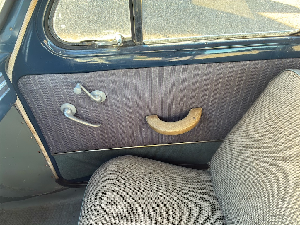 Voiture VOLVO PV 444 K: photos 33