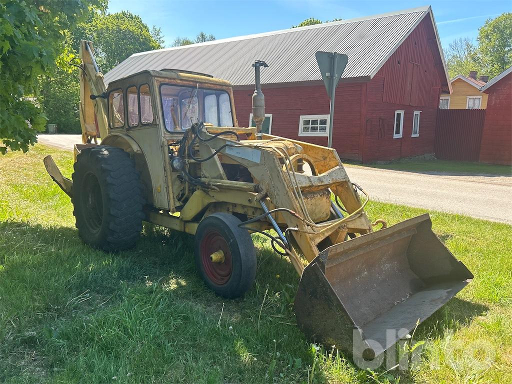 Volvo BM 350 Boxer - Tractopelle: photos 1 Volvo BM 350 Boxer - Tractopelle: photos 1