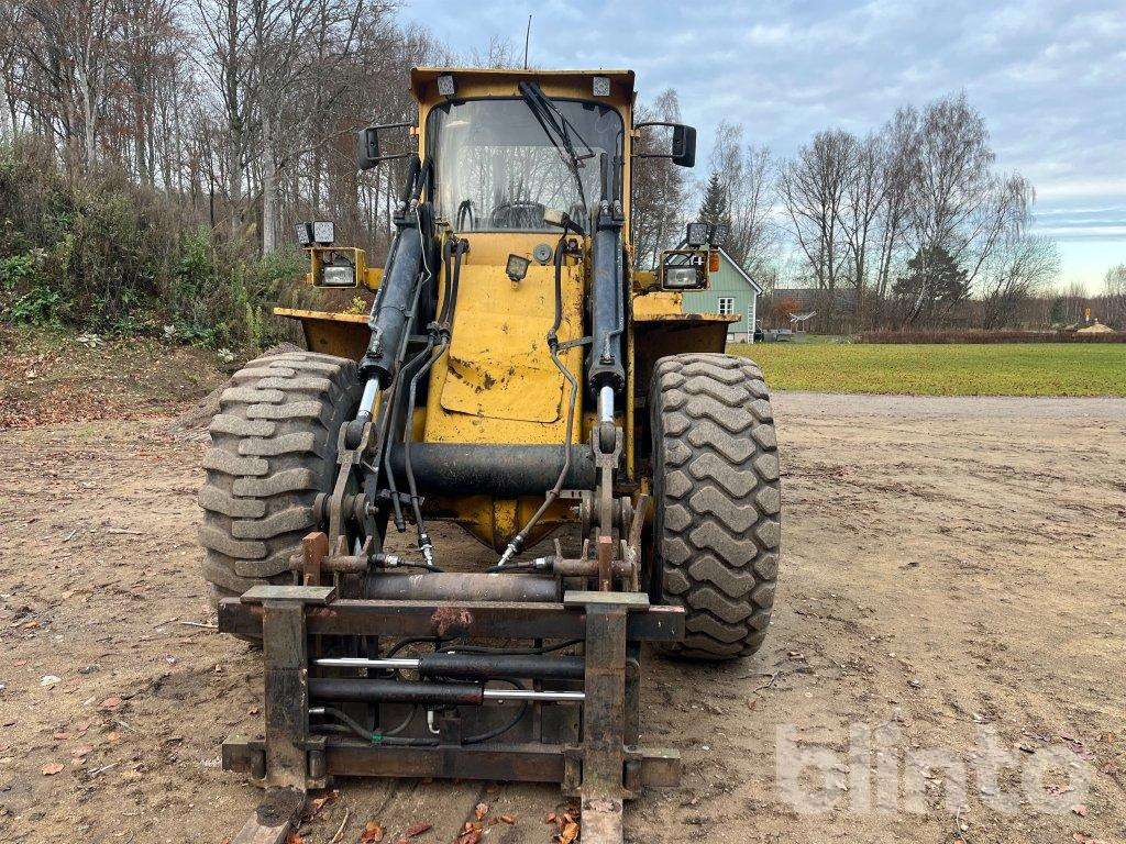 Volvo BM L90 - Chargeuse sur pneus: photos 2 Volvo BM L90 - Chargeuse sur pneus: photos 2