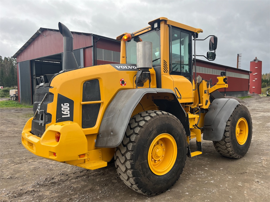 Volvo L60G - Chargeuse sur pneus: photos 5 Volvo L60G - Chargeuse sur pneus: photos 5