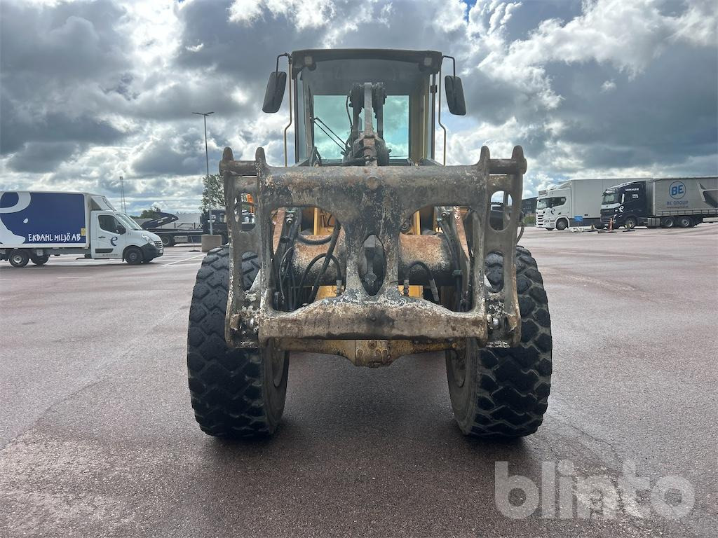 Volvo L70C - Chargeuse sur pneus: photos 4 Volvo L70C - Chargeuse sur pneus: photos 4