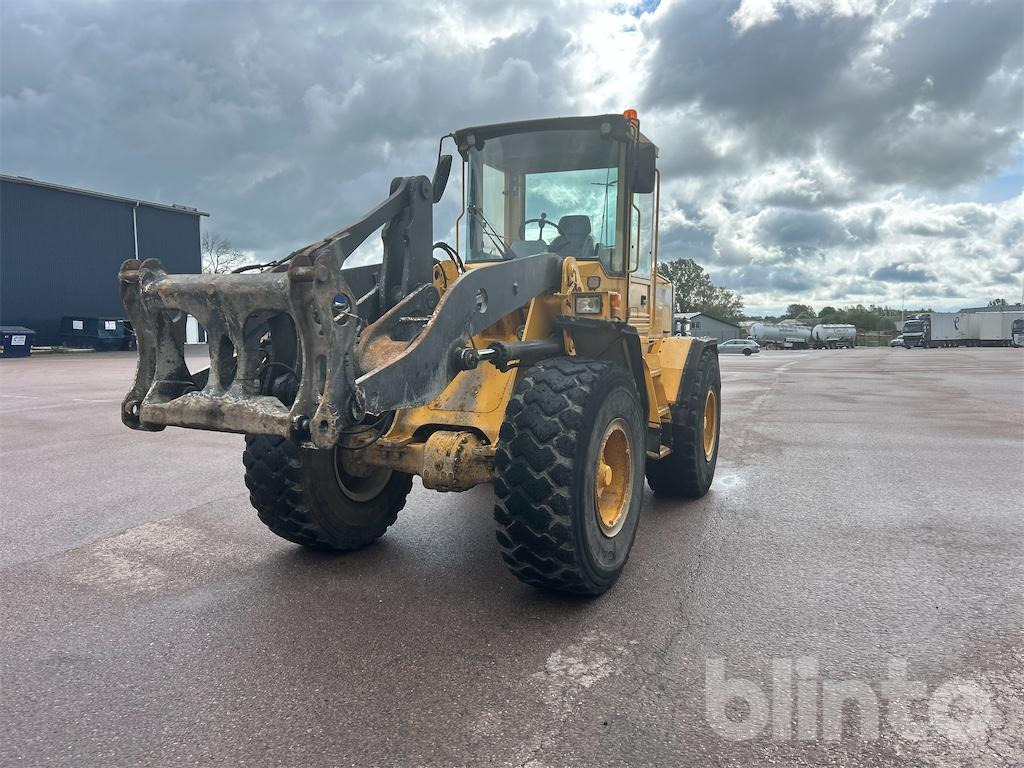 Volvo L70C - Chargeuse sur pneus: photos 3 Volvo L70C - Chargeuse sur pneus: photos 3