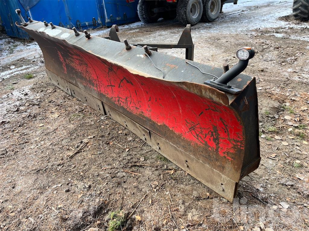 Vreten K3200 Stora BM - Lame à neige: photos 4 Vreten K3200 Stora BM - Lame à neige: photos 4