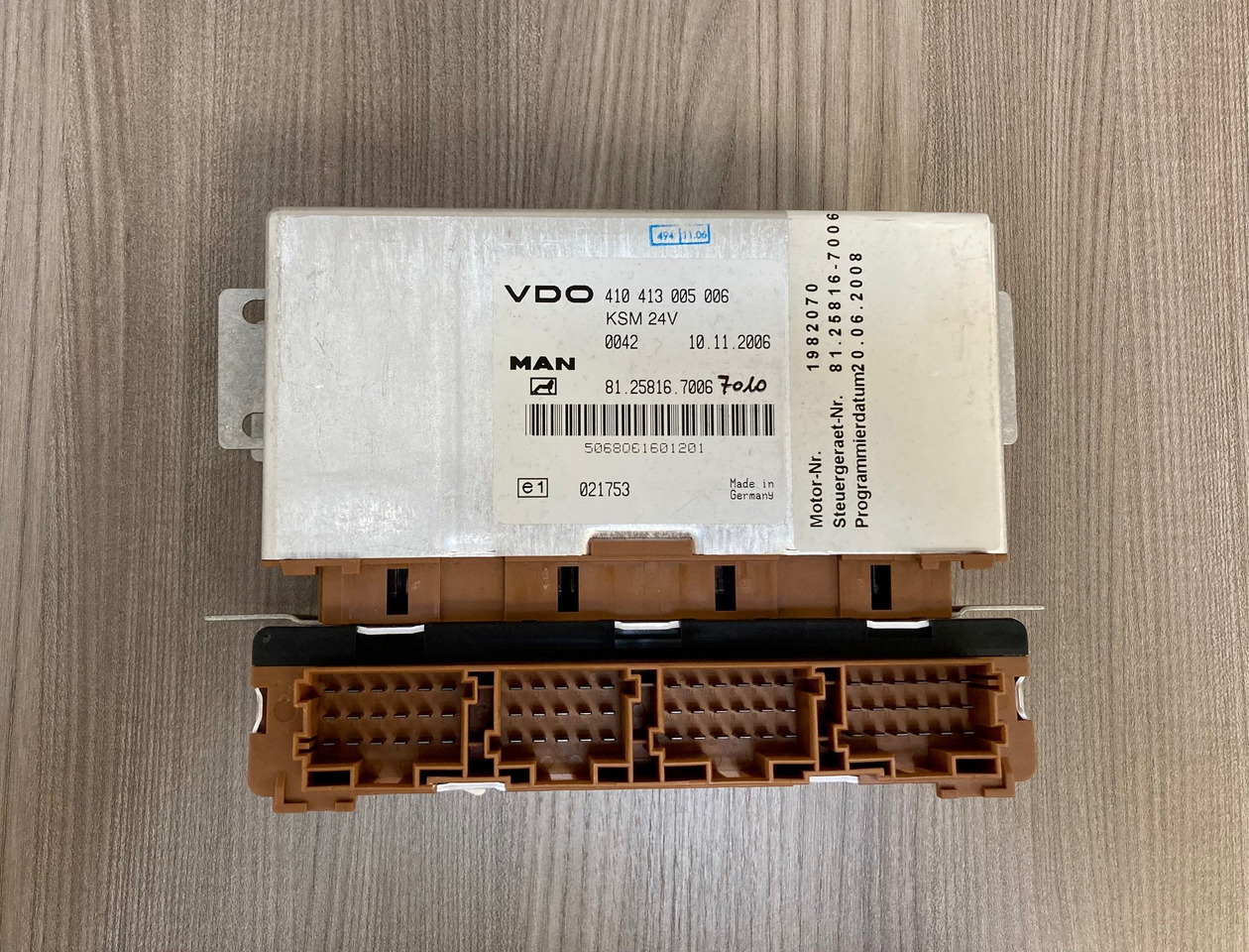 CENTRALINA KSM - MAN 81258167006 / 81258167010 - VDO 410 413 005 006 - Bloc de gestion: photos 2 CENTRALINA KSM - MAN 81258167006 / 81258167010 - VDO 410 413 005 006 - Bloc de gestion: photos 2