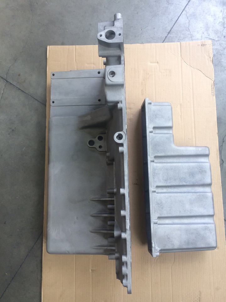 COPPA OLIO MAN 51058015648 - MOTORE D0836LUH01 / D0836LUH02 - Carter d'huile: photos 1 COPPA OLIO MAN 51058015648 - MOTORE D0836LUH01 / D0836LUH02 - Carter d'huile: photos 1