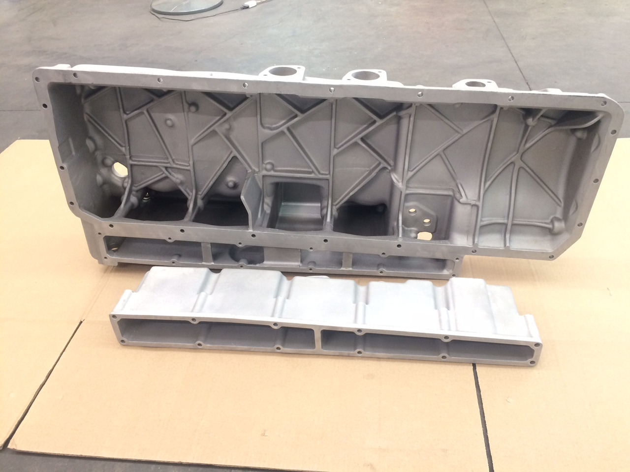 COPPA OLIO MAN 51058015690 + COPERCHIO COPPA OLIO MAN 51058200086 - Carter d'huile: photos 4 COPPA OLIO MAN 51058015690 + COPERCHIO COPPA OLIO MAN 51058200086 - Carter d'huile: photos 4