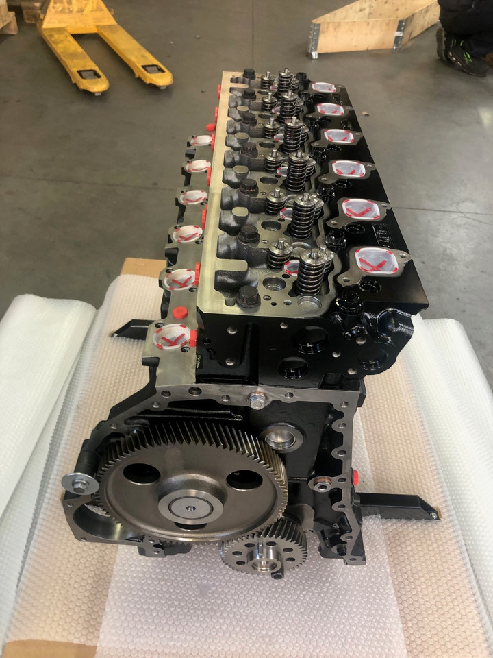 LONGBLOCK MERCEDES OM926LA-HLA / MERCEDES-OM926LA HLA - Bloc-cylindres: photos 4 LONGBLOCK MERCEDES OM926LA-HLA / MERCEDES-OM926LA HLA - Bloc-cylindres: photos 4