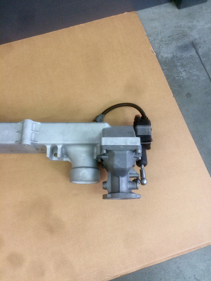 MODULO EGR (modulo ricircolo gas di scarico) - Motori MAN D2876 Common Rail - Euro 3 - RIF. MAN 51081007045 - 51081007054 - 51081007057 - 51081007087 - Refroidisseur EGR: photos 3 MODULO EGR (modulo ricircolo gas di scarico) - Motori MAN D2876 Common Rail - Euro 3 - RIF. MAN 51081007045 - 51081007054 - 51081007057 - 51081007087 - Refroidisseur EGR: photos 3